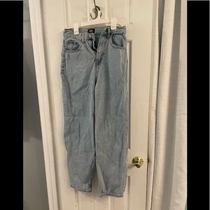 Simple society mom jeans size 5/27